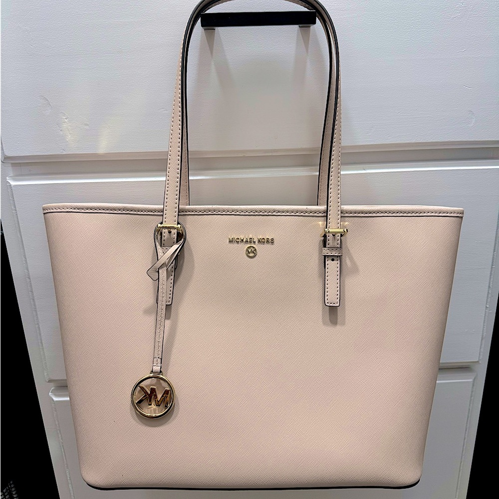 NWT Michael Kors TZ Tote
